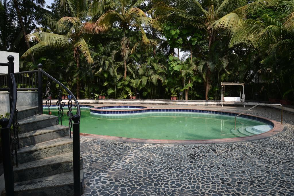 โรงแรมกล สาคร Pimpri-Chinchwad ภายนอก รูปภาพ