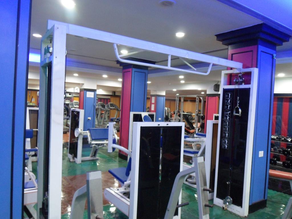 โรงแรมกล สาคร Pimpri-Chinchwad ภายนอก รูปภาพ